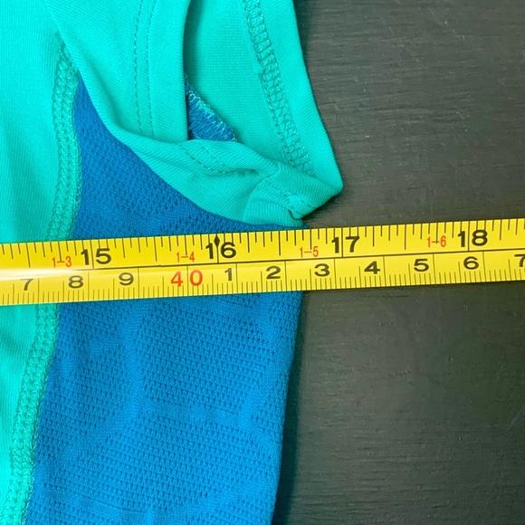 Odlo Ceramicool Pro Pool Green/Crystal Teal Base Layer Top - Picture 9 of 10